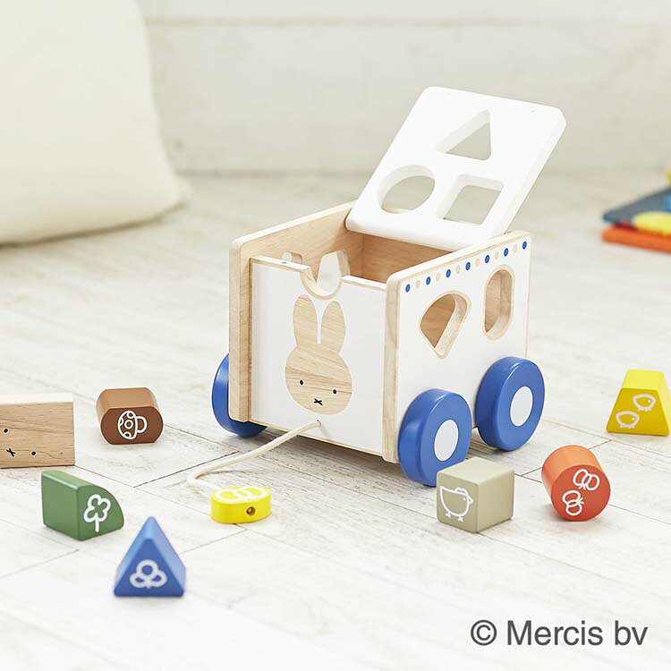 おさんぽパズルカー DB240木のおもちゃ 知育玩具 木製玩具 ギフト 天然木 NICHIGAN 1.5才～ ニチガン 【B】