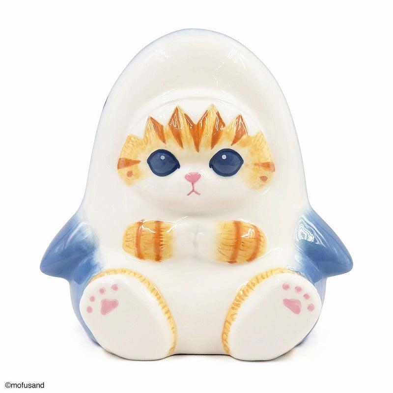 モフサンド 陶器貯金箱（サメにゃん）mofusand 貯金箱 インテリア 収納 キャラクター グッズ プレゼント ギフト なないろ堂 プレゼントやお部屋のインテリアとしてもオススメ！ かわいさが詰まった大きめサイズの貯金箱です！プレゼントや...