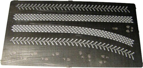 ダンモデルズ(Dan Models) 1/48 タイヤ痕 エッチングステンシル ホビー用塗装用具 DAN48530