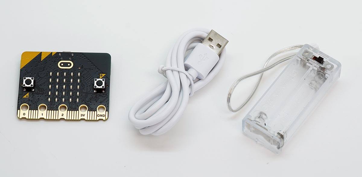 ●BluetoothまたはUSBでPCやタブレットと接続して、プログラミングを行えます。 ●LED・ボタンスイッチの他、方角・明るさ・加速度・温度などの計測が可能なセンサを搭載しています。 ●スピーカー・マイクも搭載しており、音に関するプロ...