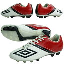 ▼SPEC 【種別】 サッカースパイク 【メーカー名】 アンブロ(umbro) 【割引率】 53%OFF 【カラー】 ホワイト×レッド 【アッパー】 人工皮革、合成繊維 【アウトソール】 合成底 【特徴】 ・中底に新規開発素材「SRP」を採用し軽量性と反発性をサポート。 ・前足部には足なじみの良い日本製マイクロファイバー人工皮革を採用。 ・速く動くことをコンセプトに開発したアンチスリップインソールを搭載。 ・タイトフィットラスト 【shoselast】 【last25.0】 価格について：メーカー希望小売価格はメーカー商品タグに基づいて掲載しています。メーカー商品タグの該当ページ