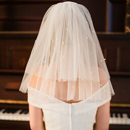 ブライダルベール ミニベール ショートベール ウェディングベール 結婚式 キュート 可愛い 二重ベール 髪飾り プリンセス パール付き ベールアップ フワフワ 幅は150cm コーム付き