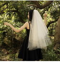 ブライダルベール 二重ベール ベールアップ 立体感 結婚式 ウエディングベール セミロング 純白 シンプル 可愛い 旅行撮影 チュール 高級品 透明感たっぷり ...