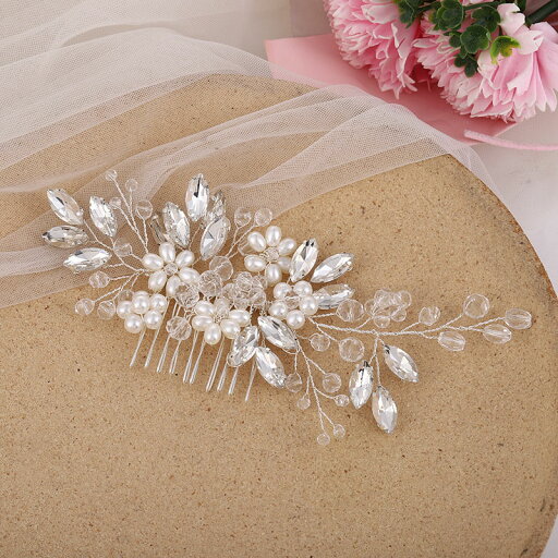 ウェディングヘッドドレス ビジュー パール ヘアコーム 結婚式 髪飾り 前撮り 二次会 発表会 演奏会 ブライダル パーティー 花嫁小物 披露宴 着物 ウエディングヘアアクセサリー 結婚式アクセサリー ヘッドアクセ 和装 卒業式 成人式 海外挙式 後撮り ホワイト シルバー ウェディングヘッドドレス ビジュー パール ヘアコーム 結婚式 髪飾り 前撮り 二次会 発表会 演奏会 ブライダル パーティー 花嫁小物 披露宴 着物 ウエディングヘアアクセサリー 結婚式アクセサリー ヘッドアクセ 和装 卒業式 成人式 海外挙式 後撮り ホワイト シルバー