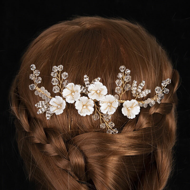 ウェディングヘッドドレス ビジュー 花 フラワー ヘアコーム 結婚式 髪飾り 前撮り 二次会 発表会 演奏会 ブライダル パーティー 花嫁小物 披露宴 着物 ウエディングヘアアクセサリー 結婚式アクセサリー ヘッドアクセ 和装 卒業式 成人式 海外挙式 後撮り ゴールド