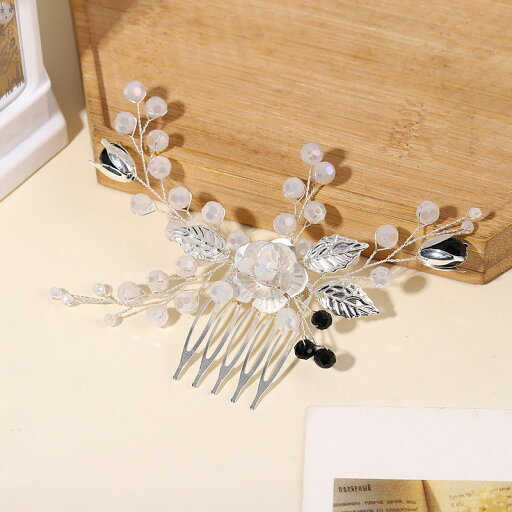 ウェディングヘッドドレス ビジュー 花 フラワー ヘアコーム 結婚式 髪飾り 前撮り 二次会 発表会 演奏会 ブライダル パーティー 花嫁小物 披露宴 着物 ウエディングヘアアクセサリー 結婚式アクセサリー ヘッドアクセ 和装 卒業式 成人式 海外挙式 後撮り シルバー ウェディングヘッドドレス ビジュー 花 フラワー ヘアコーム 結婚式 髪飾り 前撮り 二次会 発表会 演奏会 ブライダル パーティー 花嫁小物 披露宴 着物 ウエディングヘアアクセサリー 結婚式アクセサリー ヘッドアクセ 和装 卒業式 成人式 海外挙式 後撮り シルバー