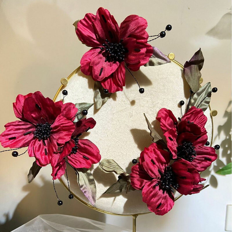 ウェディングヘッドドレス ワインレッド イエロー ヘアピン 髪飾り フラワー 結婚式 二次会 発表会 演奏会 披露宴 前撮り ブライダル パーティー 花嫁小物 ビジュー 2次会 海外挙式 ウエディングティアラ ヘアアクセサリー ウェディング ウエディング ヘッドアクセサリー