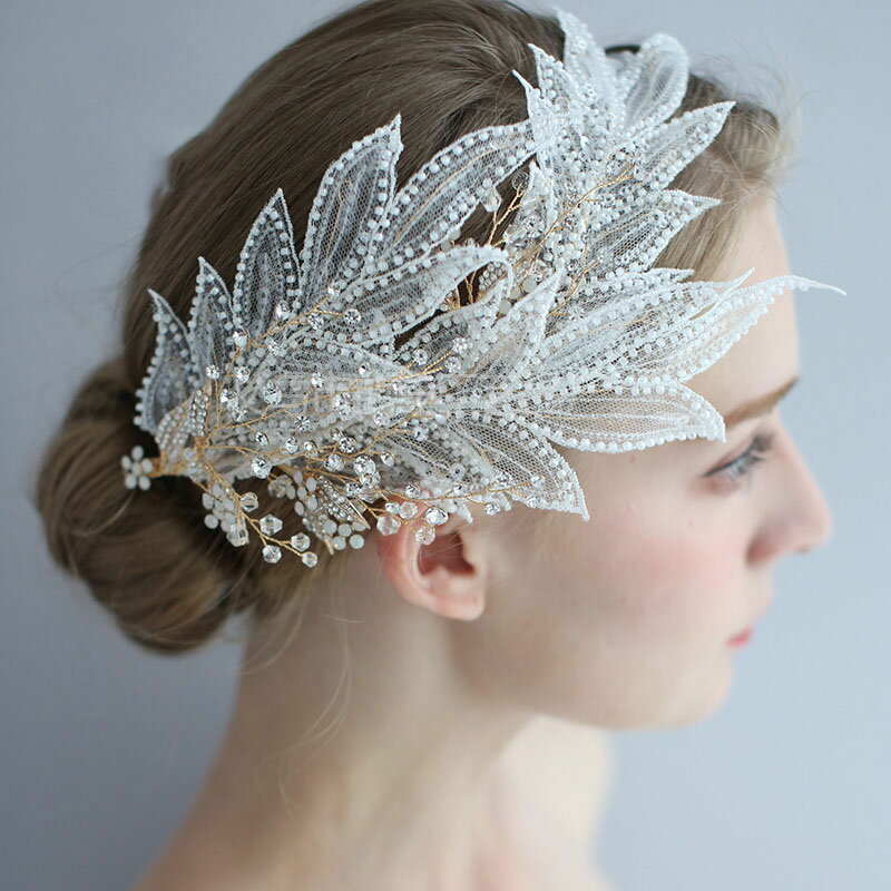 ティアラ ヘアピン ウェディング バレエ ヘッドドレス ブライダル 髪飾り 披露宴 花嫁 結婚式 パーティー 二次会 ヘアアクセサリー 発表会 演奏会 ラテン 羽