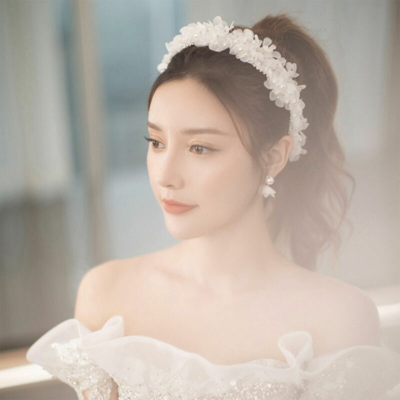 ウェディングヘッドドレス パール フラワー ヘアバンド リボン カチューシャ 花冠 結婚式 髪飾り 前撮..