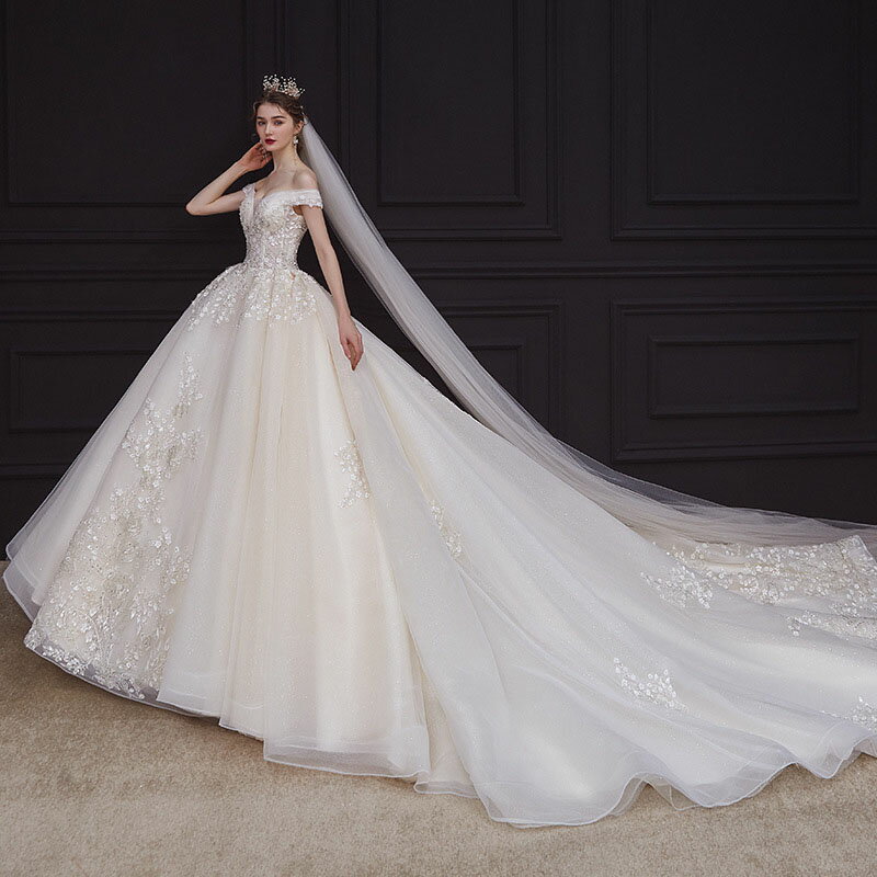 ウェディングドレス 結婚式 花嫁 プリンセスラインドレス 高級感 二次会 ロングドレス 前撮り パーティードレス エレガント トレーンタイプ オフショルダー 袖なし 海外挙式 ブライダル 披露宴 撮影 ビーチフォト wedding dress 大きいサイズ