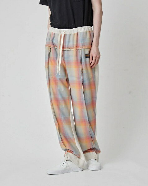 【POINT2倍】【DISCOVEREDディスカバード】P MIX WIDE SWEAT PANTS(2色)(パンツ/BOTTOMS/ボトムス/MEN'S/メンズ/2024AW)のサムネイル