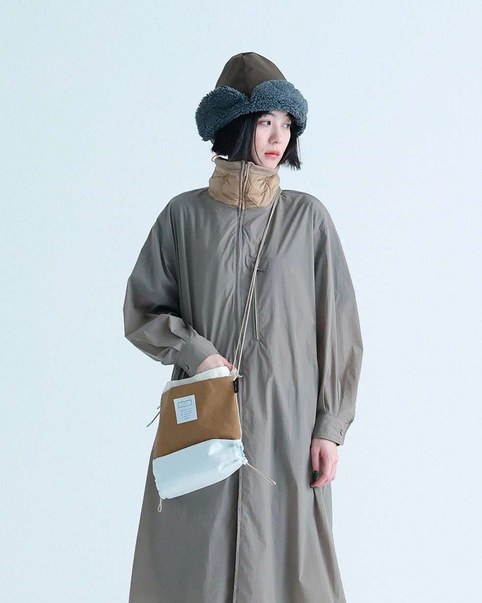 【NEYVORネイバー】NV23AW-17 Drink Warmer Sacosh (2色)(メンズ/レディース/UNISEX/ユニセックス/23AW)