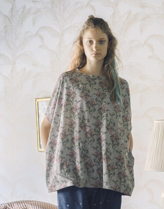 乐天商城 - 【POINT2倍】【bedsidedrama ベッドサイドドラマ】Arts Relax Tee (BSD25SS-19) (4色）(lady's/レディース/UNISEX/ユニセックス/25SS)
