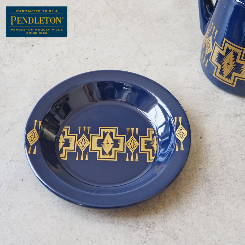 PENDLETON ڥɥȥ ץ졼 ENAMEL PLATE 18CM 19804342 ۡ ˥ץ졼    ۤ ƴ ơ֥륦  ȥɥ BBQ ͥӡ NAVY  Gold 