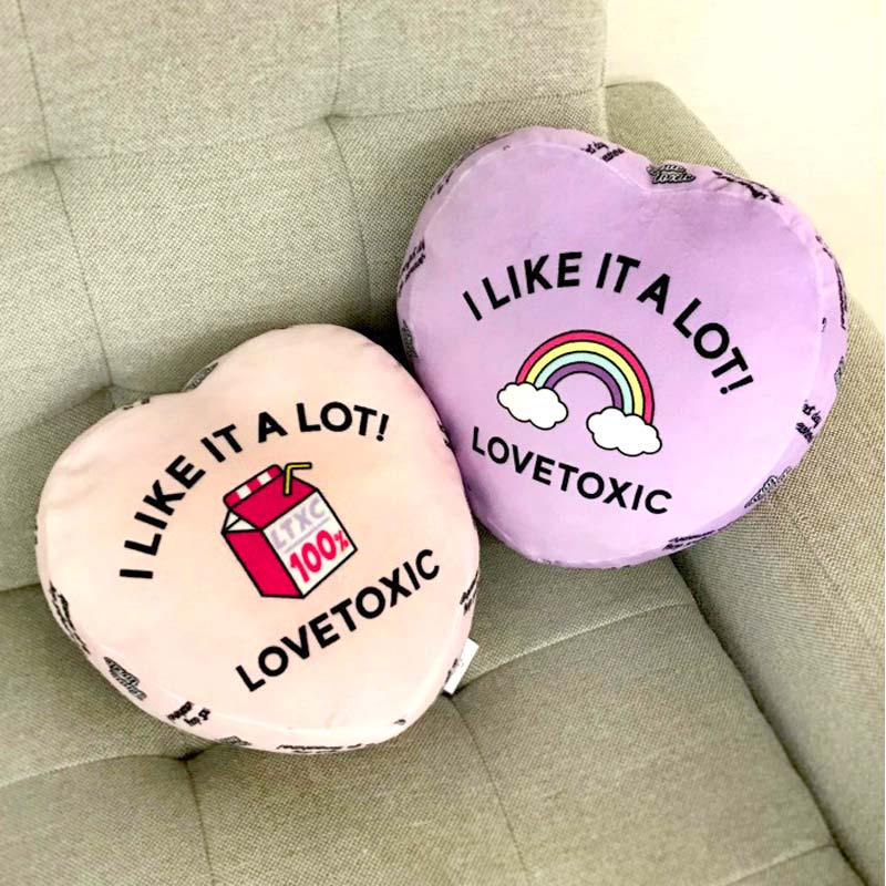 ★ 【30個】2種類セット(ピンク15+パープル15)ラブトキシック マチ付き ハート型もちもちクッション 全2種 lovetoxic ラブトキ クッション も...