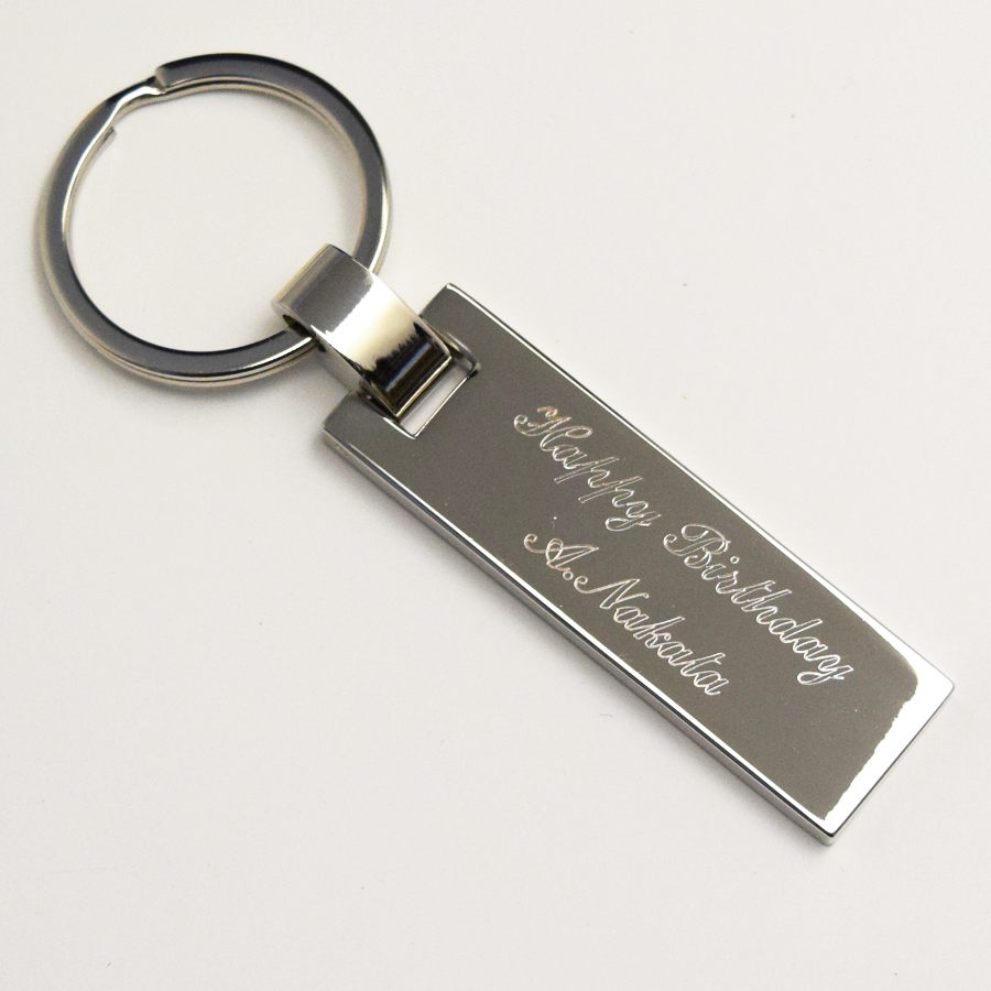 キーホルダー 金属 名入れ メタル 家 車 鍵 キー 文字入れ メンズ レディース メッセージ 刻印