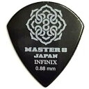 MASTER 8 JAPAN IF-JZ088 INFINIX JAZZ III XL TYPE 0.88mm ピック×10枚【送料無料】 マスターエイトジャパン　マスター8 【INFINIX GUITAR PICKS】MASTER 8 JAPANが初めて世に放つ、次世代のピック新素材「INFINIX」。ギターピックに史上初めて採用された特殊プラスチックは柔軟性、形状記憶性、対磨耗性に優れ、ピックノイズは少なく、弦への当たりも非常に軽い。ギターピックに使われている樹脂系素材の中では圧倒的に高い耐磨耗性を持ち、長時間の演奏でもピックが削れにくく変わらないニュアンスでのプレイが可能。握り心地もアクリルピックや鼈甲に近く、指への密着性があるためグリップ力も高い。ギターピックのニュースタンダードとなり得る新素材である。【ピック詳細】■ピック■ジャズ■素材：INFINIX■厚さ：0.88mm■10枚セット 2