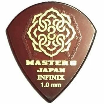 MASTER 8 JAPAN IFS-JZ100 INFINIX JAZZ III XL TYPE HARDGRIP 1.0mm ピック 1枚 マスターエイトジャパン　マスター8　MASTER8 新素材として注目を集めているINFINIXに滑り止め仕様を施したHARD GRIPシリーズ。ハードなステージングやピッキングに対応。抜群のフィット感で安定したピッキングを実現します。早弾きなど細かいニュアンスやスピードを重視するプレイヤーに最適なJAZZIIIXLサイズの仕様となっています。■ピック■形状:JAZZ III XL■素材：INFINIX■HARD GRIP（滑り止め仕様）■厚さ：1.0mm■1枚 2