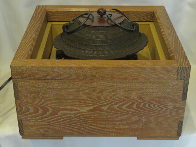 楽天ますや雲湧堂（十一月◆特売品）野々田製 置炉シーズヒーター【L804】600w・置炉用電熱器A型表流 女桑置炉と 龍敏堂製 置炉用笠釜〈税込・送料込〉【中古・美品】