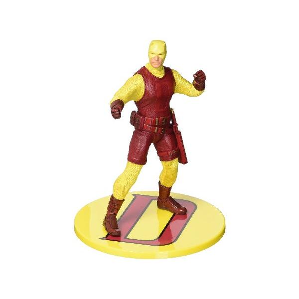 Mezco Toys One-12 Collective: Marvel Daredevil Action Figure, Yellow 送料無料