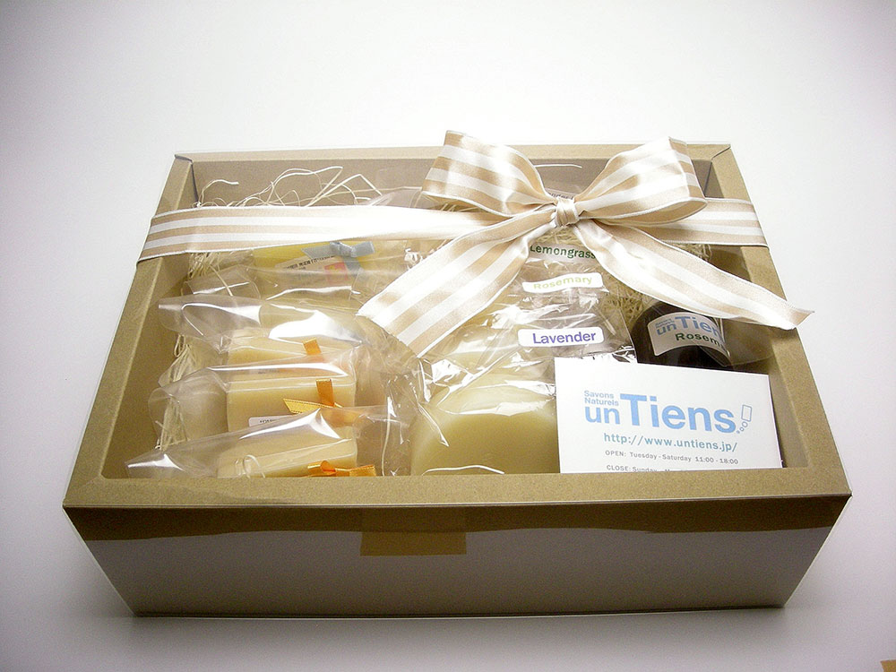 液体ブルーレットおくだけ つけ替用 せっけんの香り 70mL