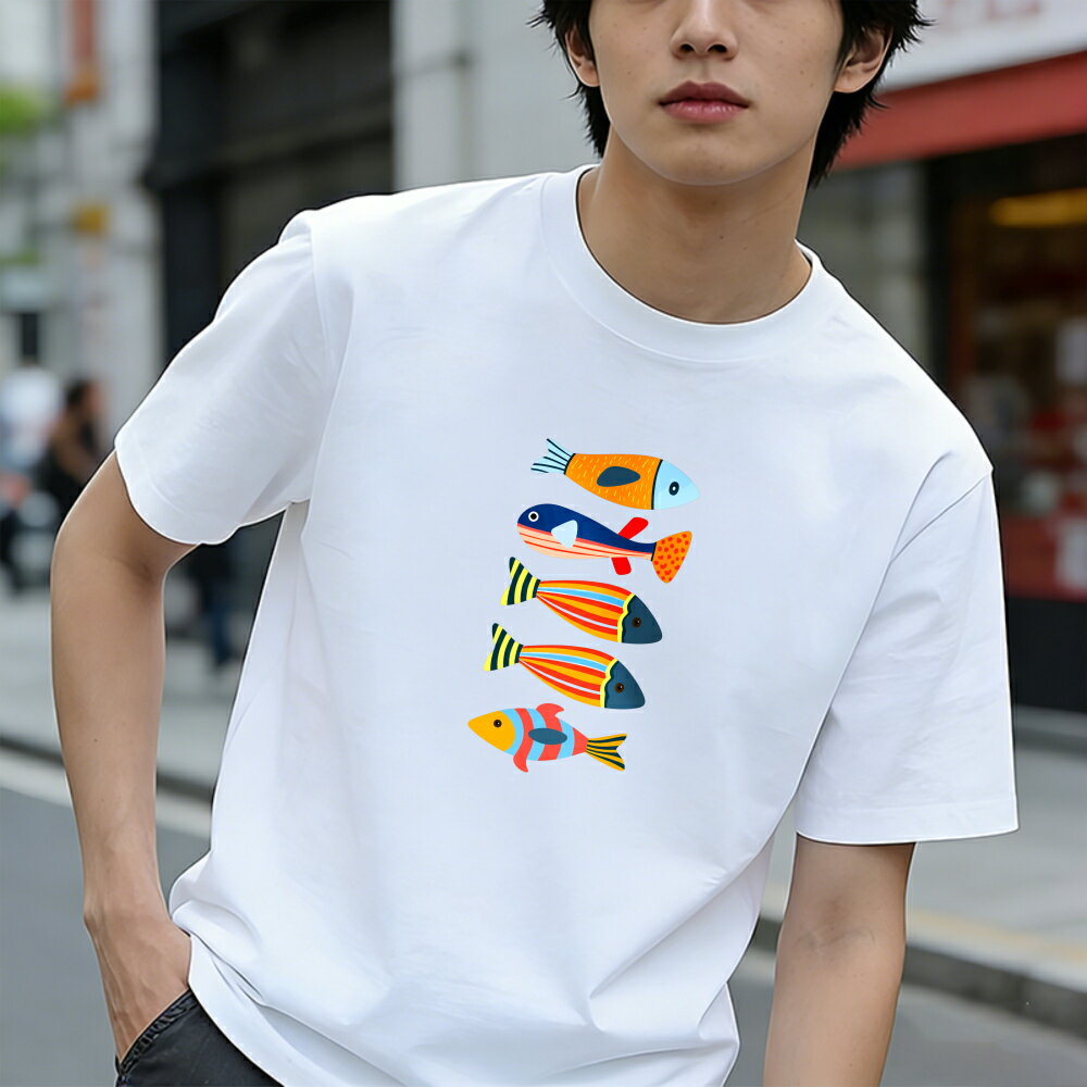 Rakuten - Tシャツ メンズ カジュアルTシャツ プリントTシャツ ティーシャツ 100％コットン 半袖 綿 魚柄 さかな おしゃれ グラフィックプリント 春 夏 男子 中学生 通気性 速乾 吸汗発散 丸首 ストレッチ ギフト プレゼント