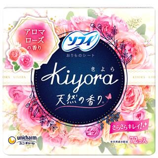 【商品概要】 ソフィ　Kiyora　フレグランス　アロマローズの香り 内容量 72枚/サイズ：14cm 特　徴 ◆天然成分配合の香りつづく アロマティックなローズ園で、ふわっと包み込まれるような甘い香り ◆天然成分配合の香りつづく！ ◆「さらさらキレイ！」のヒミツ おりものや汗をすーっと引き込みベタつきを軽減。 全面通気シートで、ムレを防ぎます。 ◆「においマスキング」のヒミツ おりもののにおいを軽減するから、クリアな香りを楽しめます。 ◆「毎日ちょっとハッピー」のヒミツ 個別ラップはフラワーをモチーフにしたおしゃれなデザイン。 クローゼットの片隅で、ポーチの中で、毎日をちょっとハッピーに。 構成材料 表面材：ポリエチレン、ポリエステル 色調：白、香料 区　分 おりもの専用シート、パンティライナー/日本製