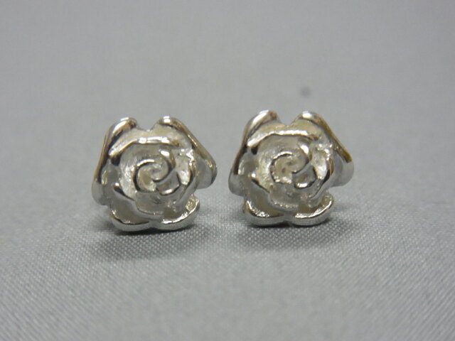 Rakuten - シルバー ローズ ピアス SILVER925