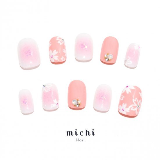 ぽわっと桜のチークネイル michinail ネイルチップ ミチネイル ネイル つけ爪 ハンドメイドネイル ショートネイル ニュアンスネイル ブライダルネイル 成人式ネイル