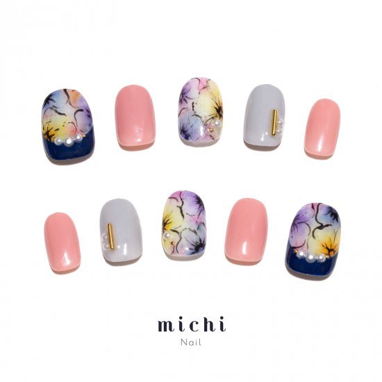 クラシカルフラワーネイル michinail ネイルチップ ミチネイル ネイル つけ爪 ハンドメイドネイル ショートネイル ニュアンスネイル ブライダルネイル 成人式ネイル