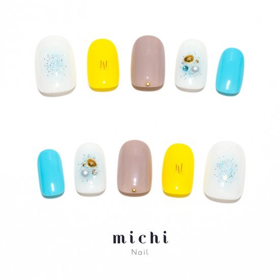 爽やかスカイブルーネイル michinail ネイルチップ ミチネイル ネイル つけ爪 ハンドメイドネイル ショートネイル ニュアンスネイル ブ..
