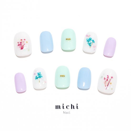 ふんわり押し花ネイル パステルグリーン michinail ネイルチップ ミチネイル ネイル つけ爪 ハンドメイ..
