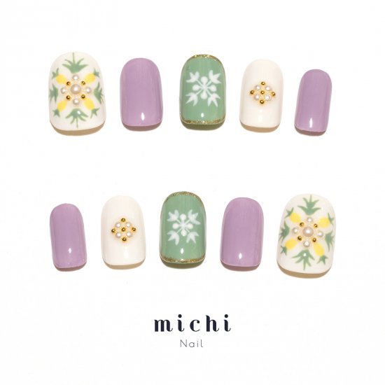 ハワイアンキルト柄ネイル michinail ネイルチップ ミチネイル ネイル つけ爪 ハンドメイドネイル ショートネイル ニュアンスネイル ブライダルネイル 成人式ネイル