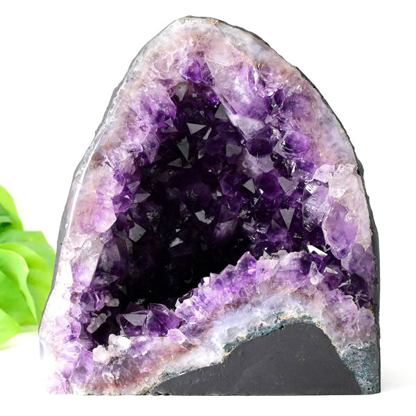 アメジストドーム カペーラ ジオード蛍光カルサイト共生■ブラジル・リオグランデドスル州アメティスタドスル産■約5.9kg紫水晶|アメジスト|ドーム|原石|クラスター|浄化|天然石|パワーストーン ■39ショップ■100