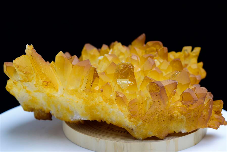 アーカンソー 水晶 ゴールデンクォーツ クラスター 原石 ●アメリカ・アーカンソー州産 ● 約746.5g ゴールデンヒーラー｜クラスター｜天然オーラフレーム｜原石｜天然石｜パワーストーン｜激レアプレミアム ■39ショップ■