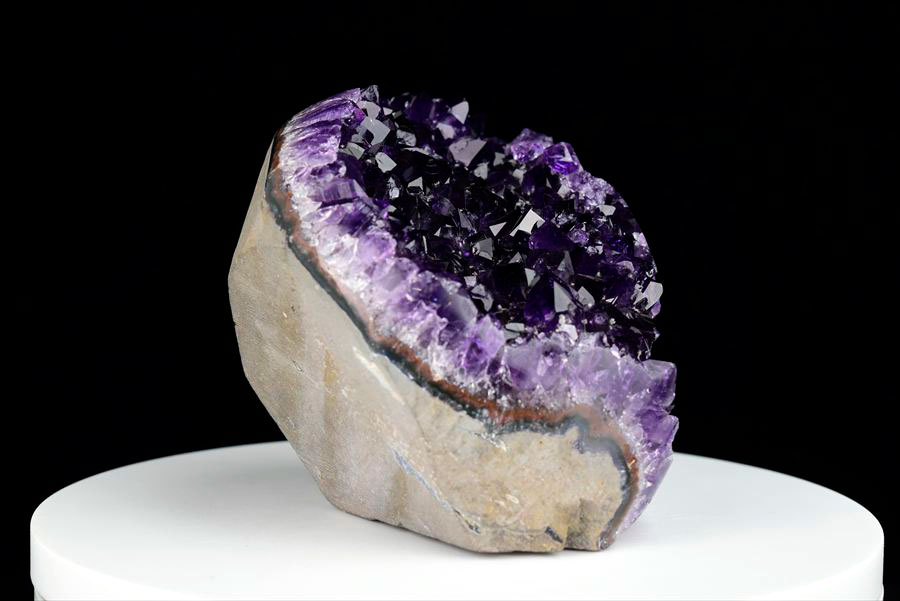 アメジスト クラスター カットベース 原石 ◆ウルグアイ・アルティガス産◆ 約1891g紫水晶｜アメジストクラスター｜原石｜ポリッシュエッジ｜Artigas Uruguay｜ジオード｜ドーム｜天然石｜パワーストーン ■39ショップ■25