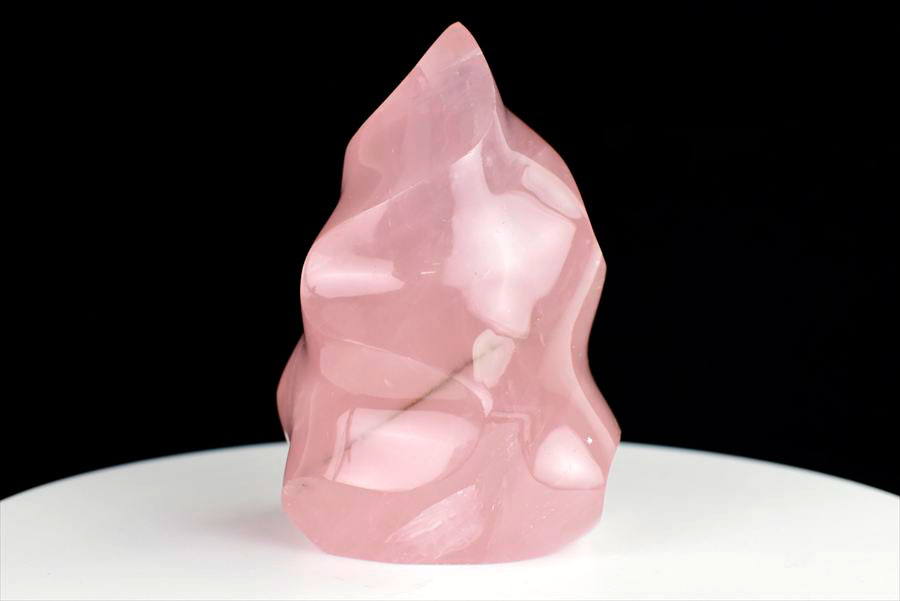 【フレーム型 置物 】ローズクォーツ マダガスカル産 ポリッシュ 置物 【約464g】｜紅石英｜ローズクォーツ｜天然石｜パワーストーン｜炎型｜flame｜置物｜スパイラル｜ ■39ショップ■