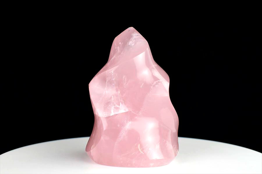 ローズクォーツ ◆フレーム型 置物 オブジェ◆ マダガスカル産 ポリッシュ 置物 【約409g】｜紅石英｜ローズクォーツ｜天然石｜パワーストーン｜炎型｜flame｜置物｜スパイラル｜ ■39ショップ■