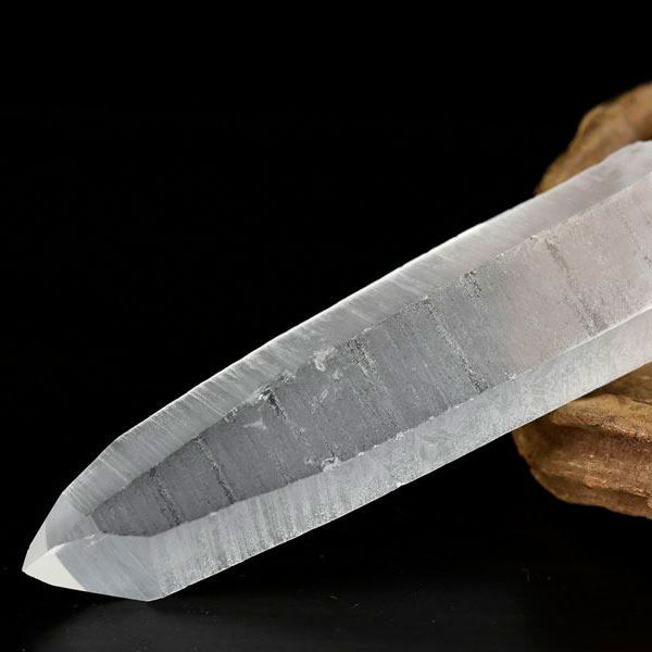  Joaquim Felicio レムリアンシード クリスタル ポイント 約54.8g  ブラ...