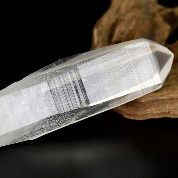  Joaquim Felicio レムリアンシード クリスタル ポイント 約117g  ブラ...