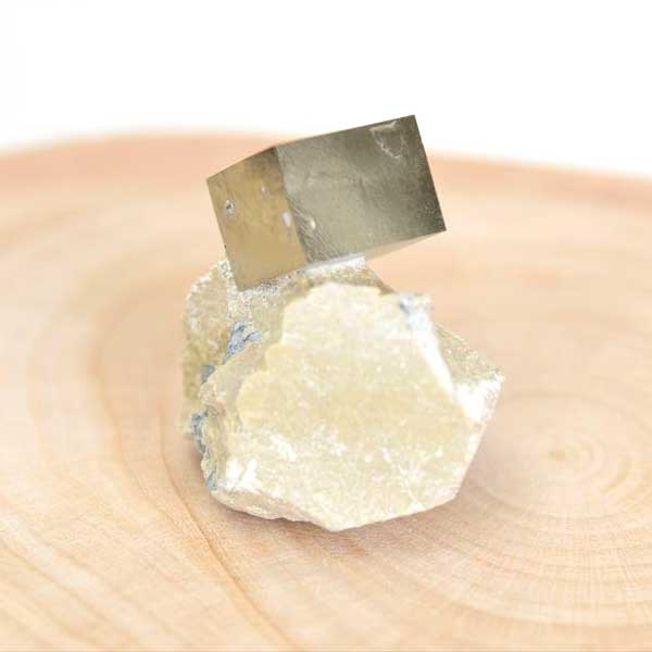 母岩付き パイライト 結晶 キュービックパイライト 原石【スペイン・ナバフン産】【約32.2g】｜黄鉄鉱｜天然石｜パワーストーン｜結晶｜スペイン産｜パイライト｜キューブ| ■39ショップ■