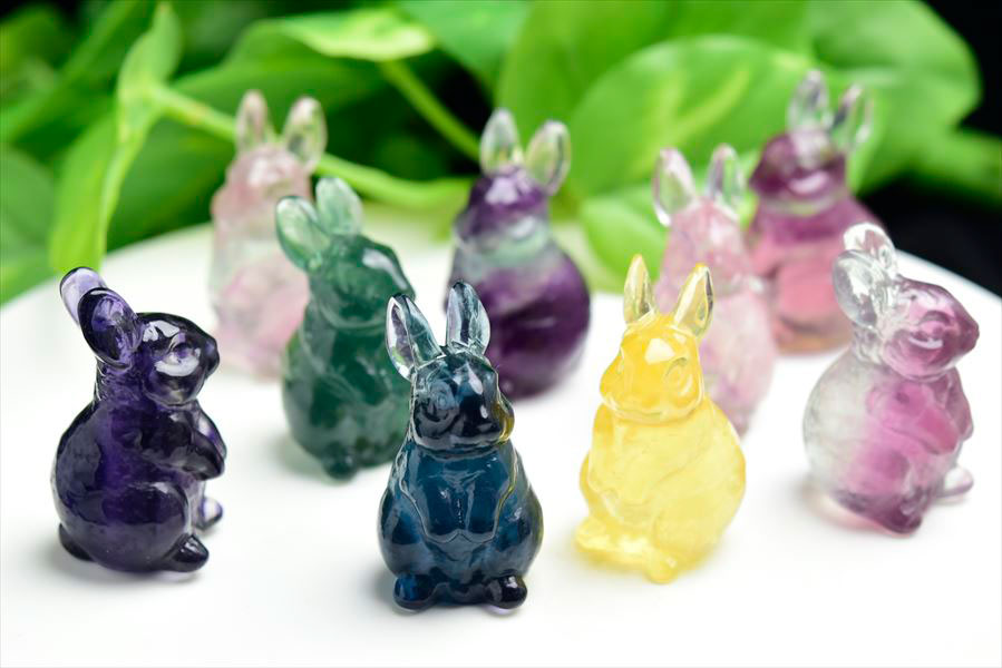 フローライト うさぎ 彫刻 置物 種類お任せ【販売単位：1個】｜フローライト｜風水...