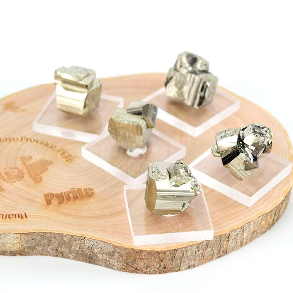  CUBO Huanzala  キューブ型 パイライト 単結晶 標本  種類お任せ  ペルー...