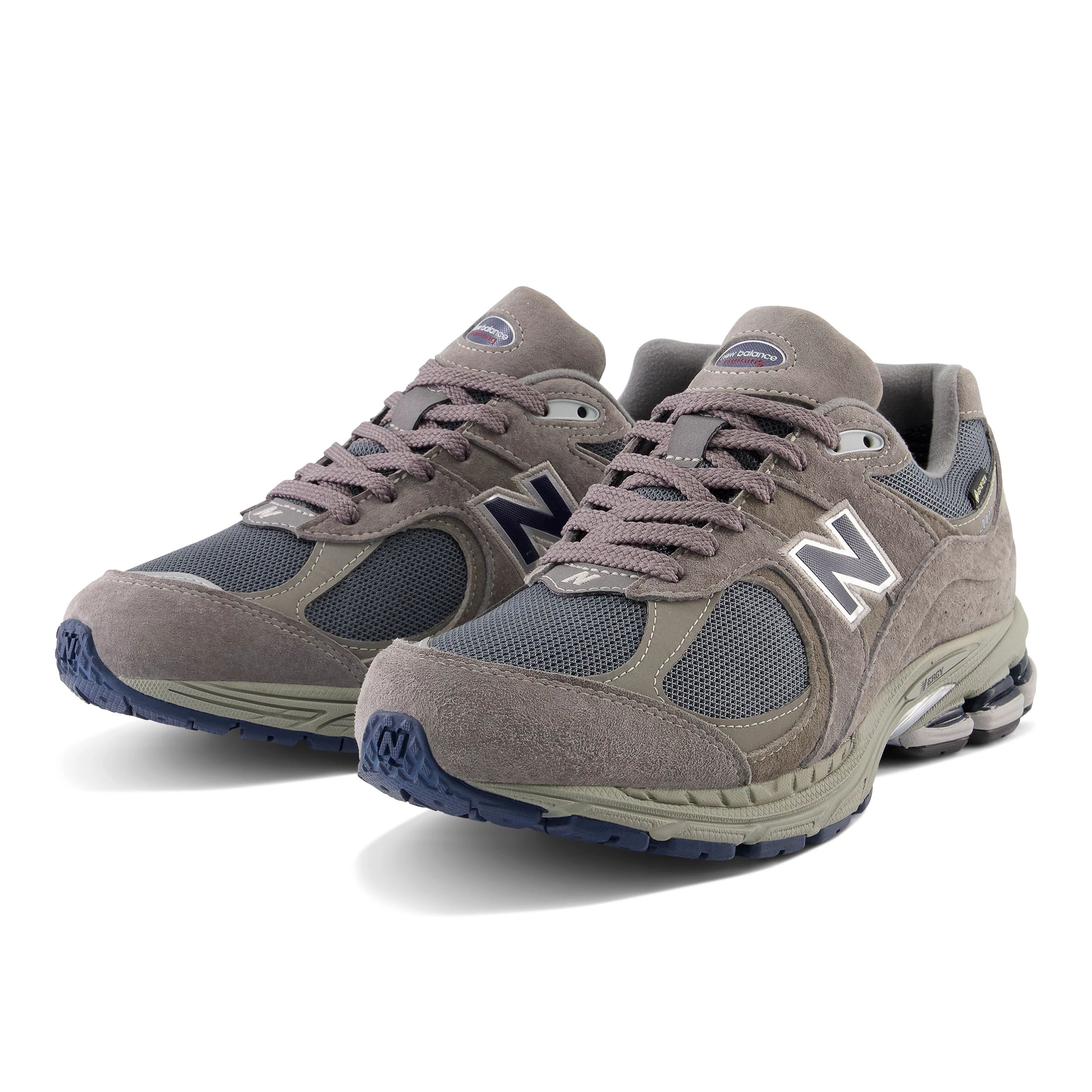 ニューバランス M2002R XC ゴアテックス New Balance M2002R XC GORE-TEX GRAYのサムネイル