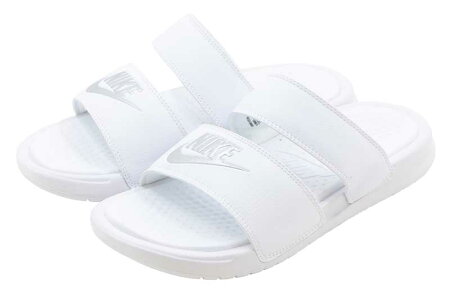 【メーカーお取り寄せ商品】NIKEWMNSBENASSIナイキウィメンズベナッシWHITE/METALLICSILVER