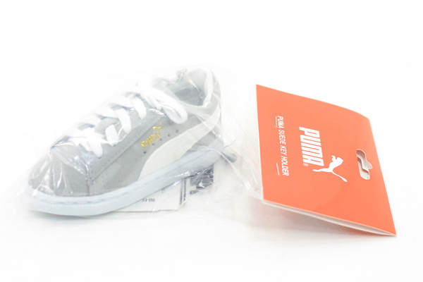 PUMA x UPTOWN Deluxe 別注 PUMA SUEDE KEY CHAIN LIMESTON プー.マ スエード キーチェーン グレー