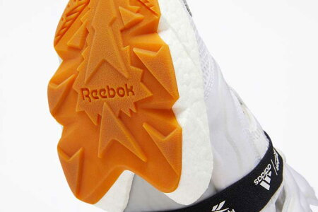REEBOKINSTAPUMPFURYBOOSTリーボックインスタポンプフューリーブーストWHITE/BLACK/REEBOKRUBBERGUM【メンズレディーススニーカー】