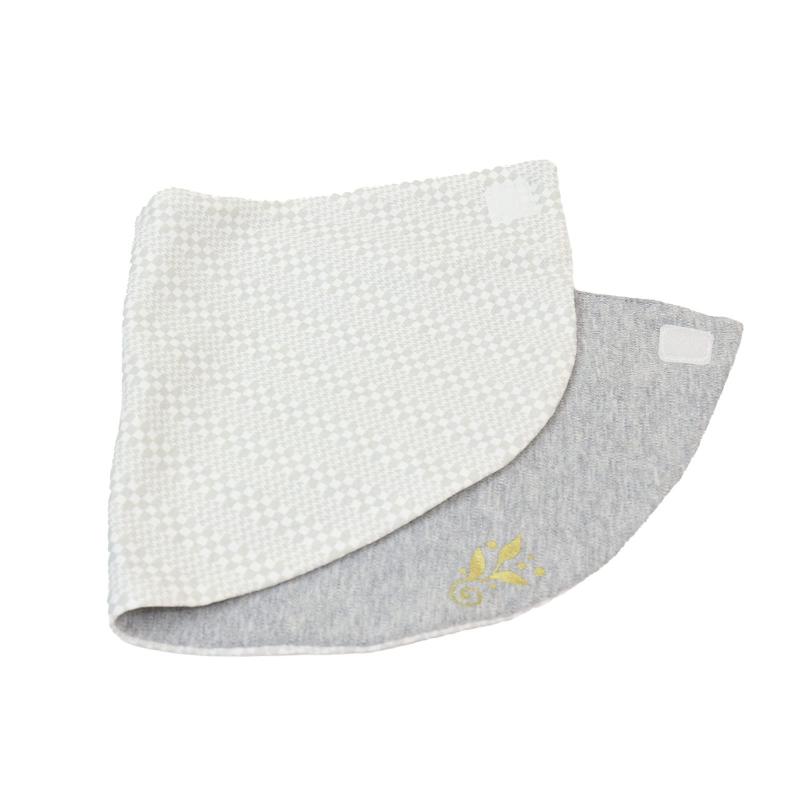 よだれかけ スタイ ベビー 袴カバーオール用 男の子素材 綿　100％カラー 漆黒　白銀身丈17.5cm、身幅43cm注意 ご使用のモニター環境によって、画面上と実物では多少色具合が異なって見える場合がございます。ご了承くださいませ。