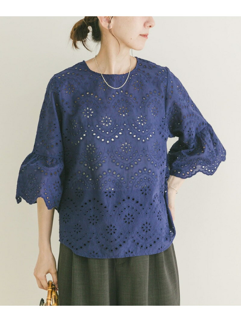 【SALE／50%OFF】スカラップスリーブレースブラウス URBAN RESEARCH ITEMS アーバンリサーチアイテムズ トップス シャツ・ブラウス ブラック ブルー ホワイト【RBA_E】[Rakuten Fashion] ur-items-10007082 ITEMS URBAN RESEARCH サンプル画像3