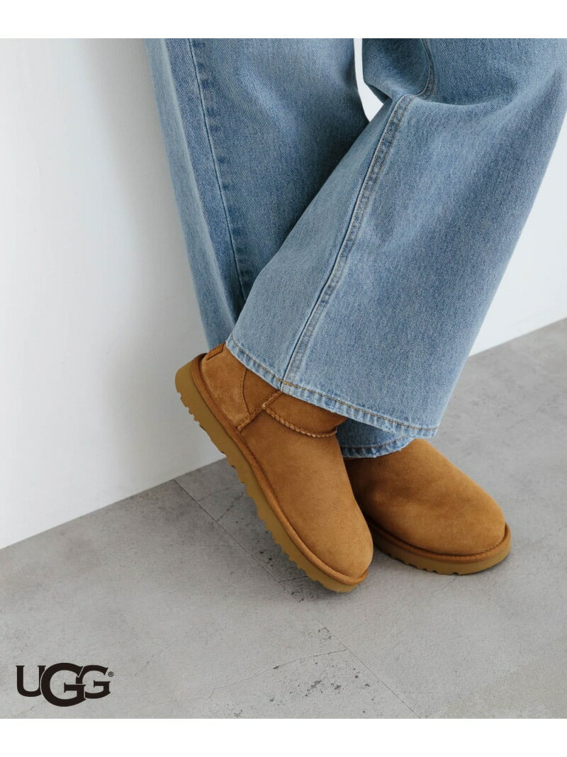 UGG W CLASSIC ULTRA MINI URBAN